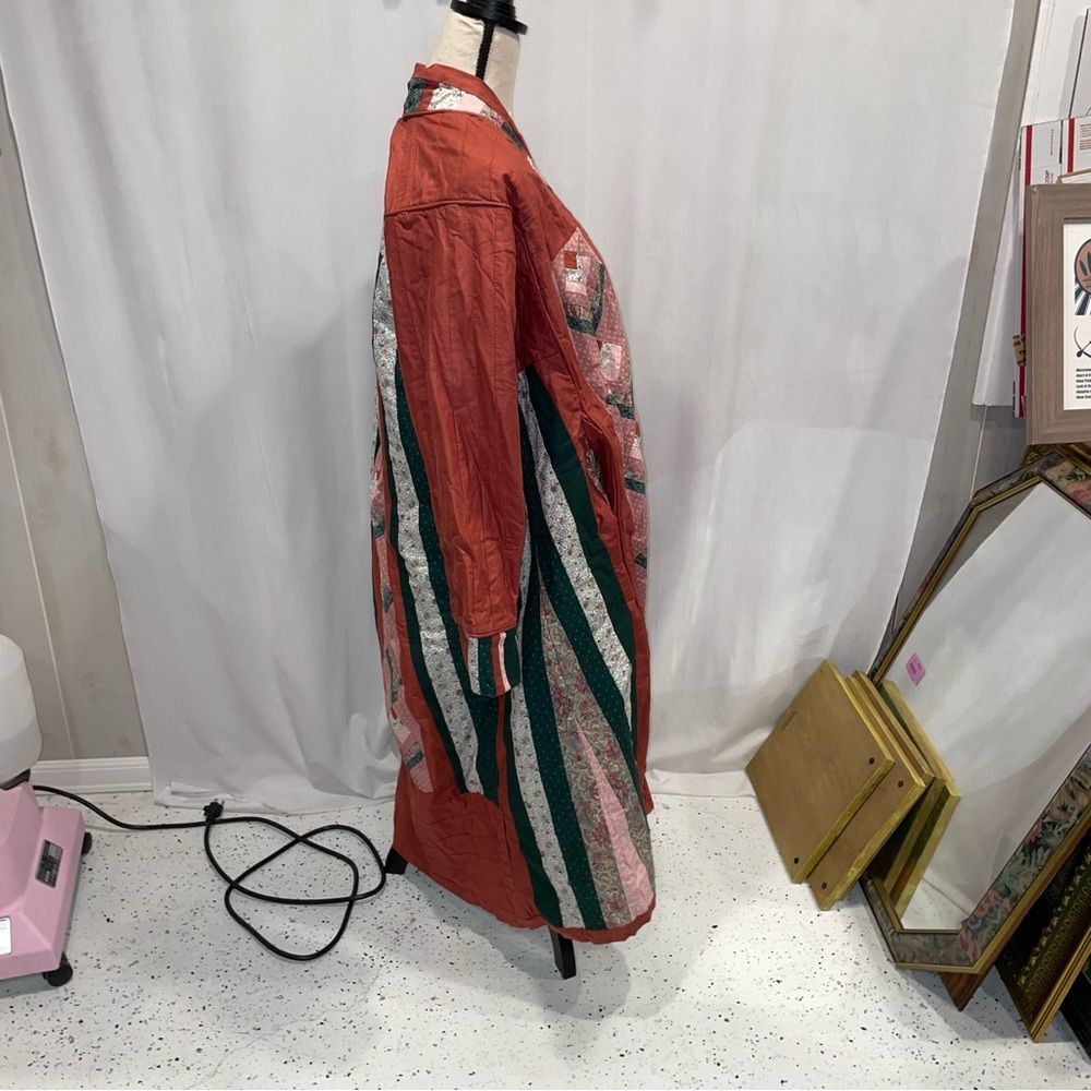 Hand Crafted Multicolor Quilted Robe - Picture 9 of 13